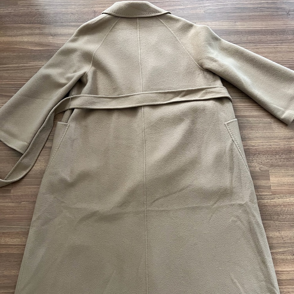 Cashmere Wool Coat - Picture 6 of 16